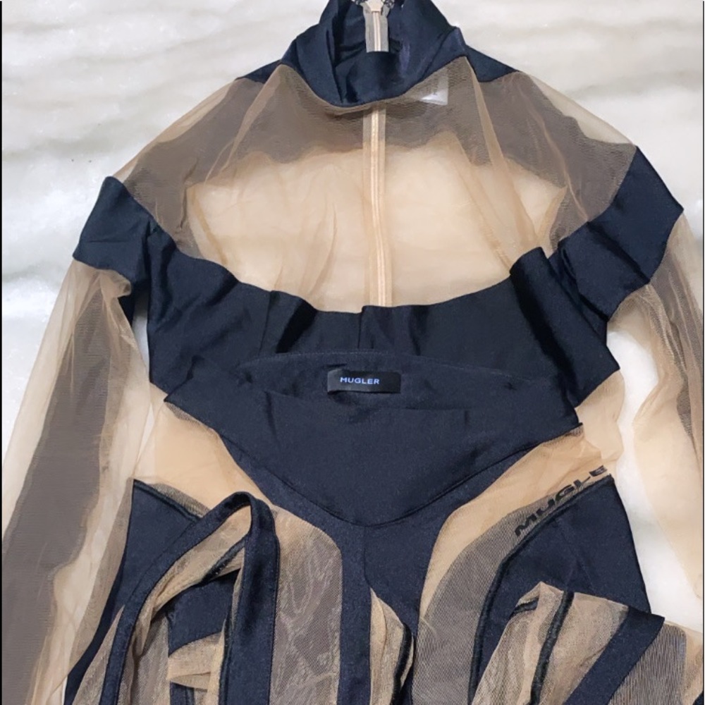 COPY - Mugler Bodysuit top & Mugler spiral leggings